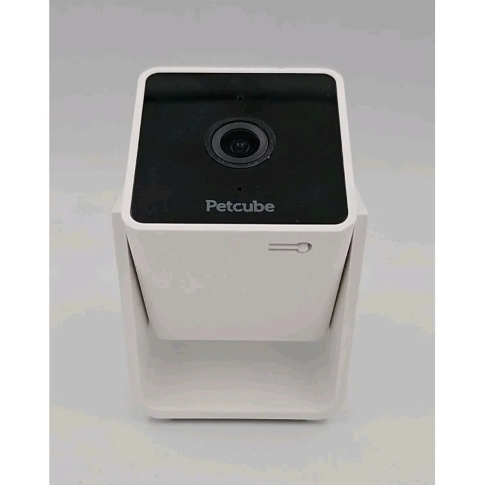 Petcube‎ CC10US Cam Pet Monitoring Camera with Built-in Home Surveillance